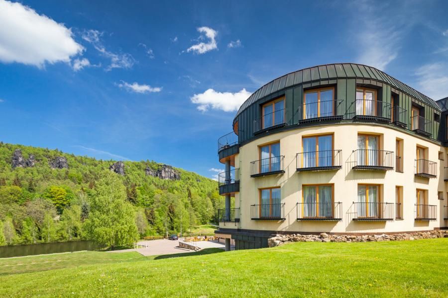 Wellness hotel Ostrov **** - České Švýcarsko