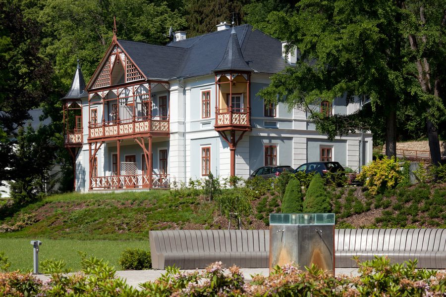 Lázně Luhačovice - Vila Alpská růže