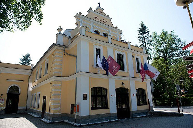 Lázně Mšené - hotel Praděd