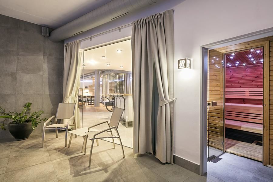 Wellness hotel Ostrov **** - České Švýcarsko