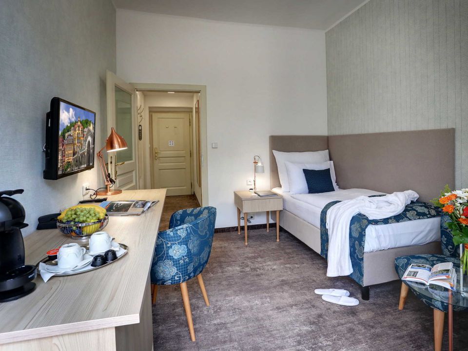 Postcovidový léčebný pobyt v Karlových Varech - hotel Astoria