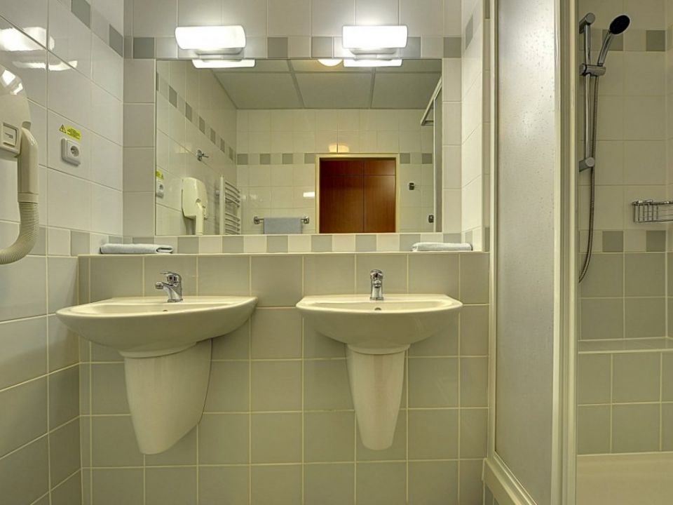 Hotel Ak. Běhounek *** - lázně Jáchymov