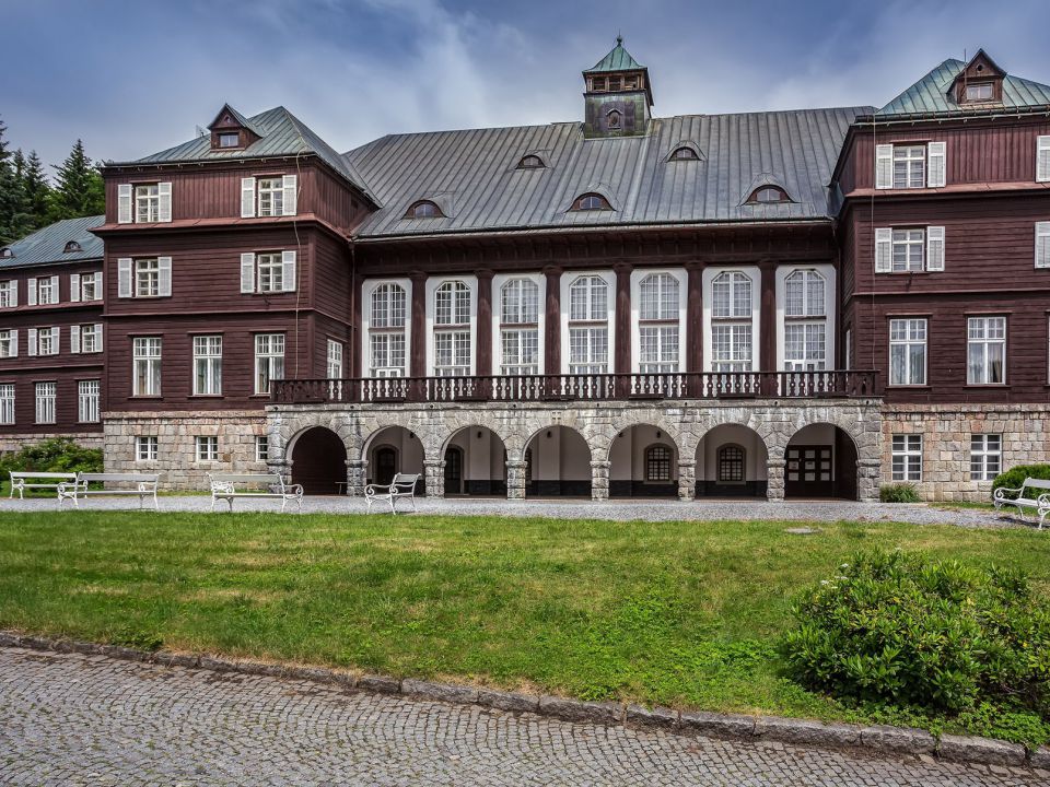 Lázeňský dům Libuše - lázně Karlova Studánka