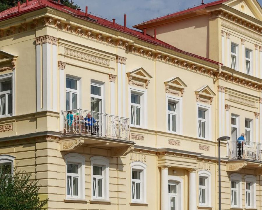 Hotel Mánes *** - Konstantinovy Lázně