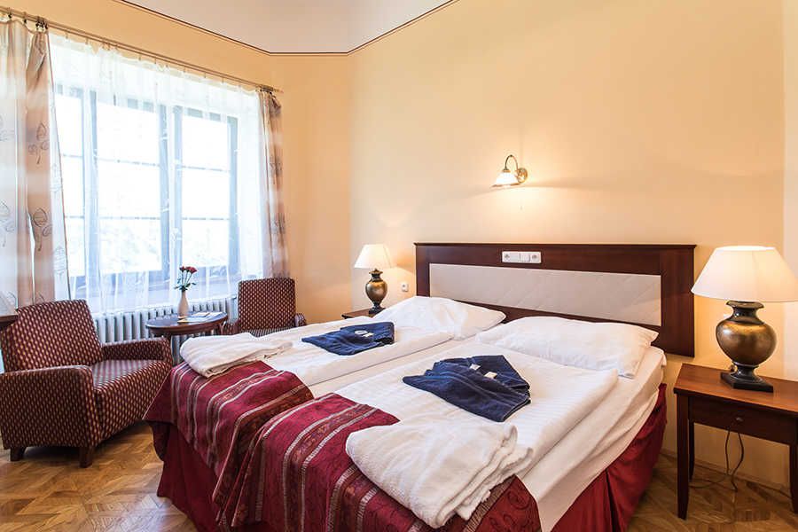 Prodloužený víkend - lázně Vráž