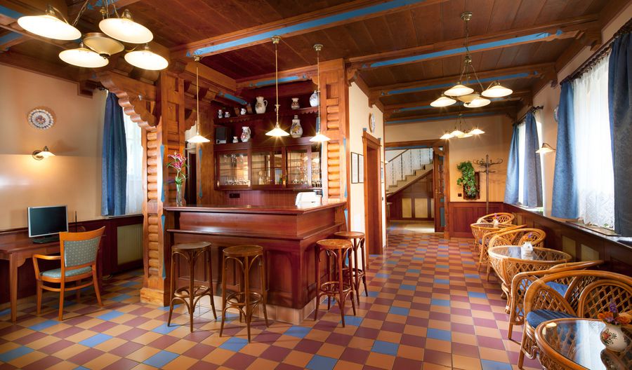 Lázně Luhačovice - Hotel Jestřábí ***