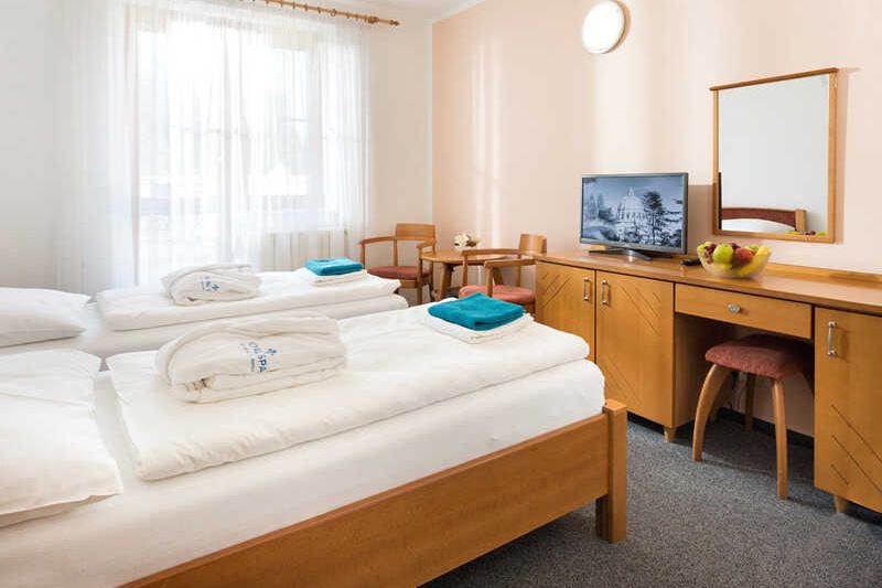 Lázně Ostrožská Nová Ves - Sirnaté lázně