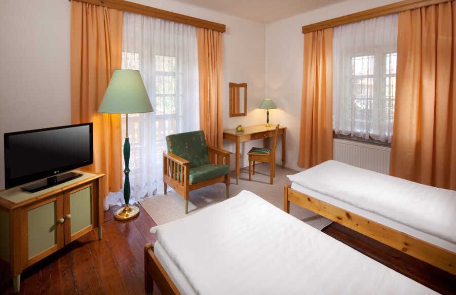 Penzion Myslivna *** - Lázně Luhačovice